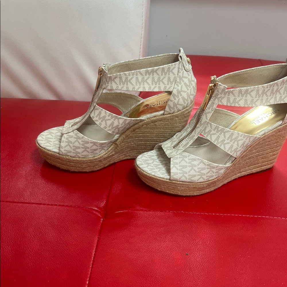 Michael Kors Beige Espadrille Wedges - Picture 2 of 4